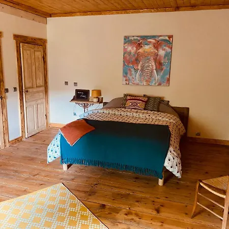 L'instant Present Apartment Echallon